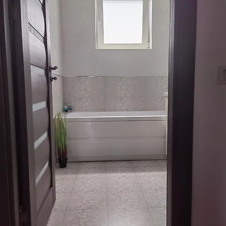 Apartament 4 Rent - 3 *