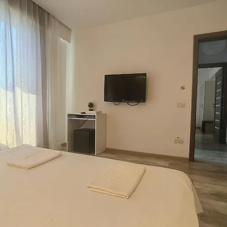 4 Rent-Apt 3 Camere Tichete,Factura Konstanca